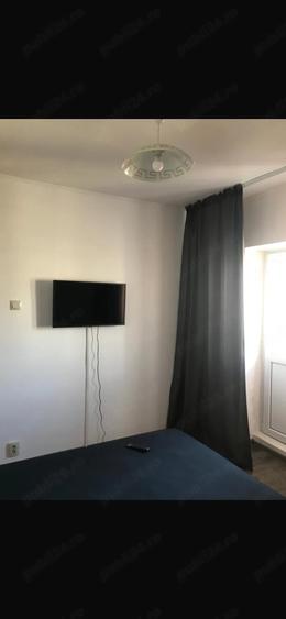 Apartament cu 2 camere semidecomandat în Rahova