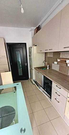 Inchiriere apartament 2 camere decomandat - 3