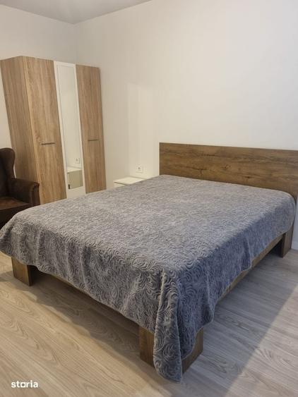 Apartament cu 3 camere în Carrefour