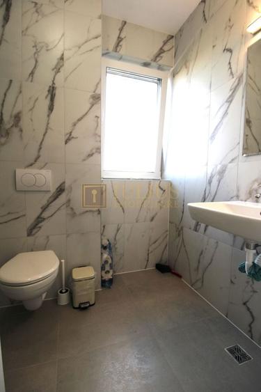 Apartament cu 3 camere decomandat, mobilat în Lipovei
