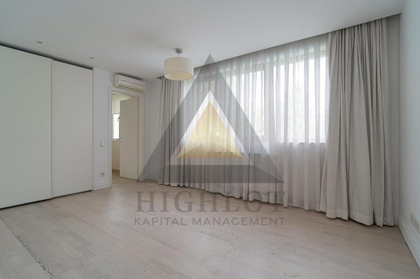 Duplex cu 10 camere cu Piscina în Pipera