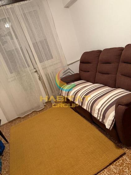 Apartament cu 3 camere decomandat, mobilat în Tineretului