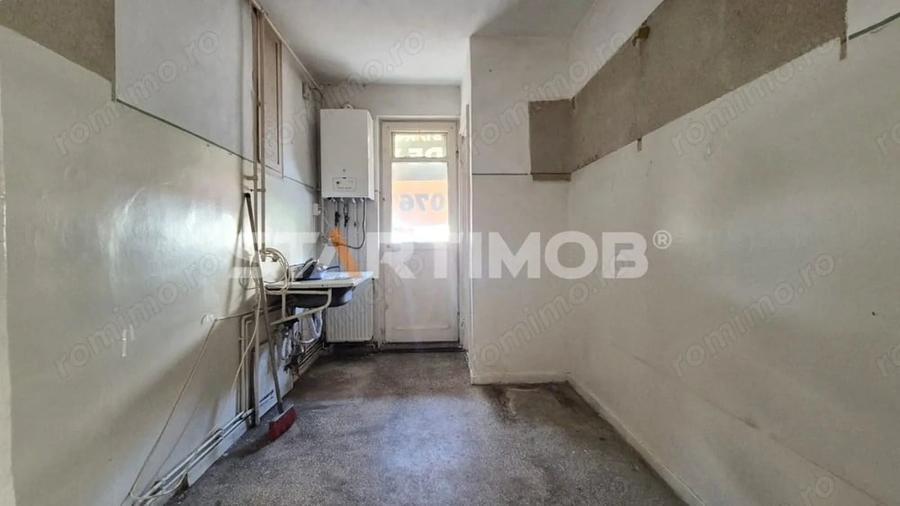 Apartament cu 2 camere decomandat în Electroprecizia