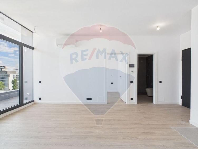 Apartament cu 2 camere decomandat în Pipera
