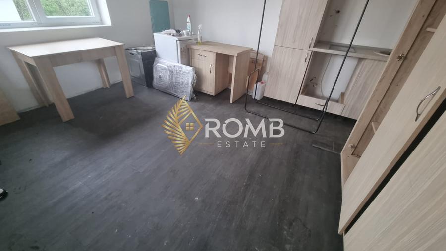 Casă individuală cu 2 camere cu Canalizare în Sâncraiu