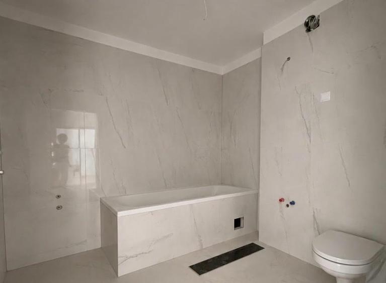Apartament cu 2 camere decomandat în Tudor