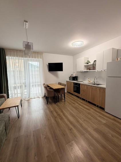 Garsonieră semidecomandată în Platoul Izvor