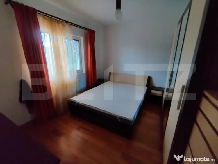 Apartament cu 3 camere decomandat în Aradului