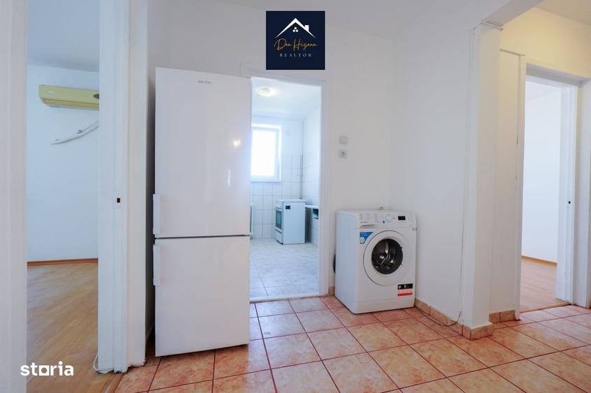Apartament cu 3 camere decomandat în Sud