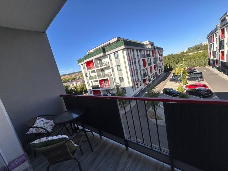 Apartament cu 2 camere decomandat în Florești