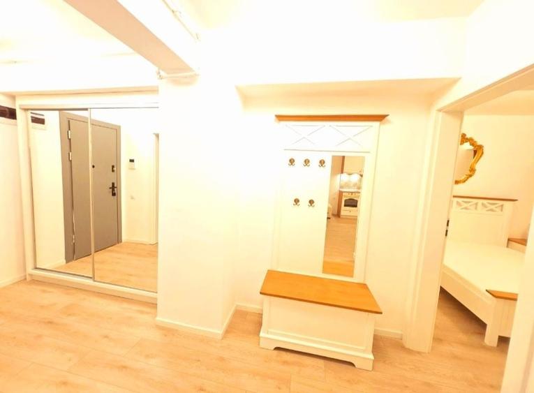 Persoana fizica inchiriez Apartament modern cu 2 camere