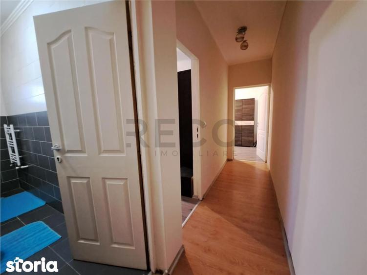 Apartament cu 2 camere decomandat în Rogerius