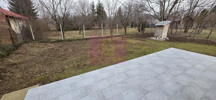 Vila de vanzare cu 4 camere in Brebu - 5