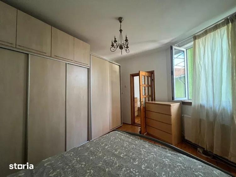 Casă cu 4 camere cu Teren 200 Mp în Grivița