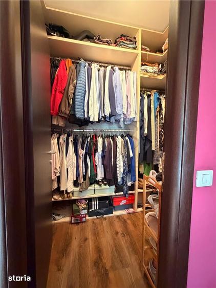 Apartament cu 3 camere, mobilat în Aviației