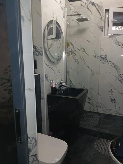 Apartament cu 2 camere semidecomandat, mobilat în Hipodrom