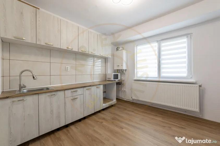 Apartament cu 3 camere decomandat, mobilat în Banat