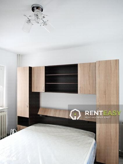 Apartament cu 3 camere decomandat în Independenței