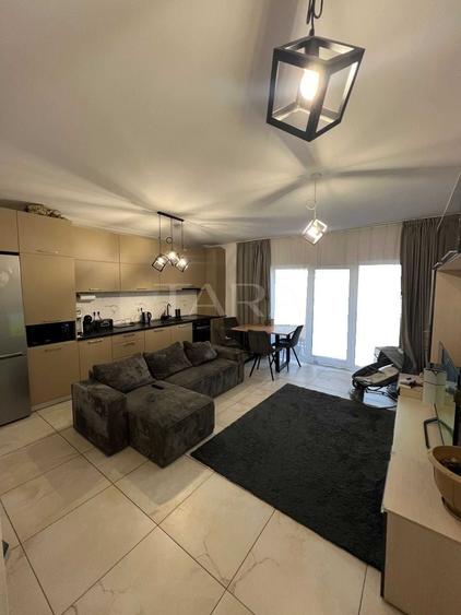 Apartament cu 3 camere semidecomandat, mobilat în Florești — fotografia 2