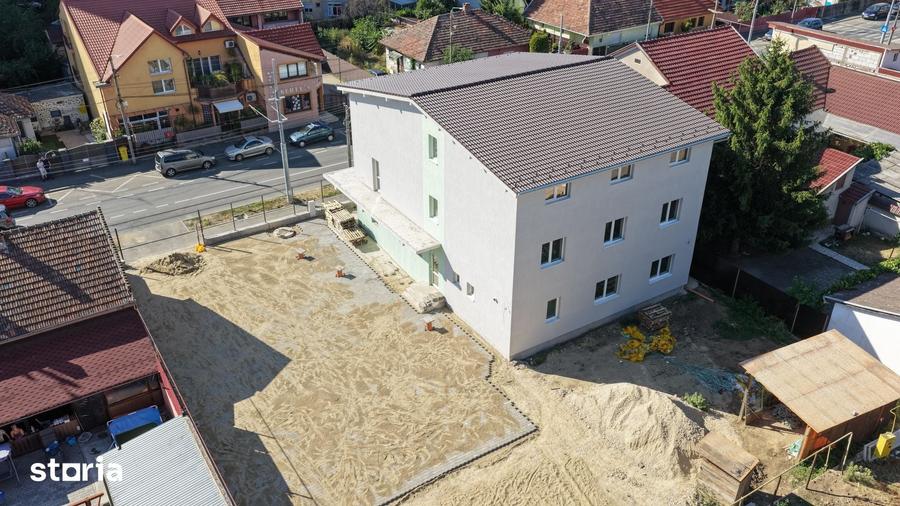 Spațiu comercial, de 490 mp, în Aurel Vlaicu