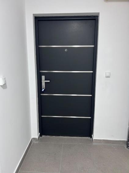 Apartament cu 3 camere decomandat în Albert