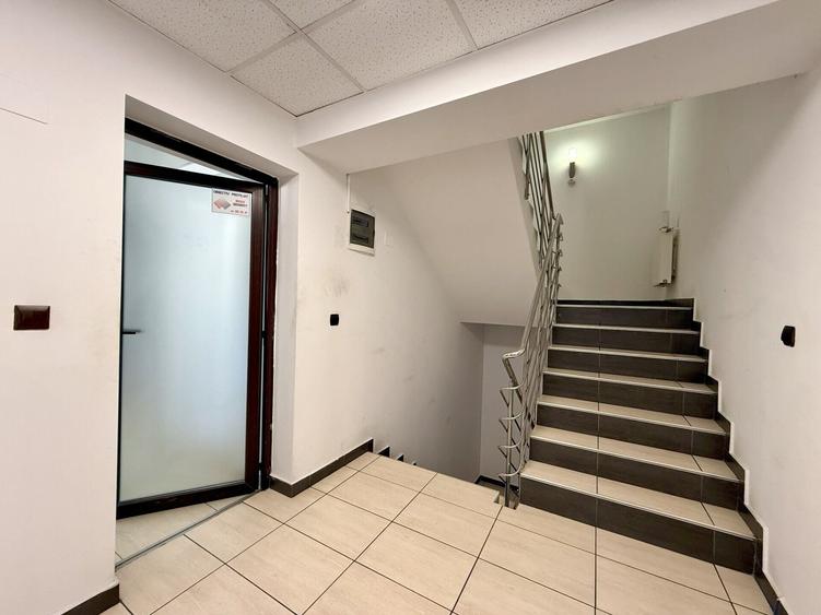 Birou, de 602 mp, în Splaiul Unirii