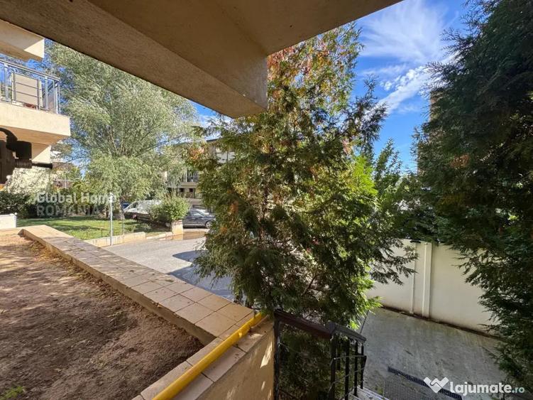 Apartament cu 3 camere semidecomandat în Corbeanca
