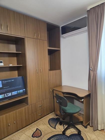 Garsonieră decomandată în Fizicienilor