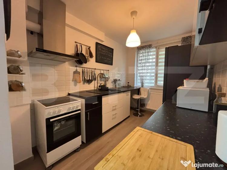 Apartament cu 2 camere, 47.50 mp, zona Aleea Carpati - 12