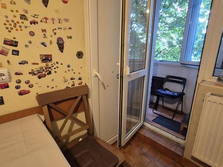 Apartament cu 2 camere decomandat în Iancului