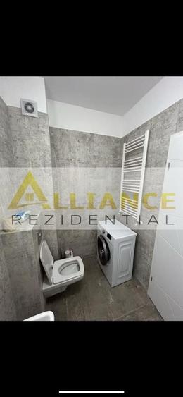 Apartament cu 2 camere decomandat în Sud