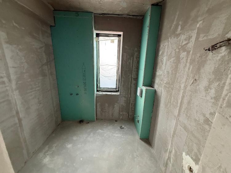 Apartament cu 3 camere decomandat în Tomis Plus