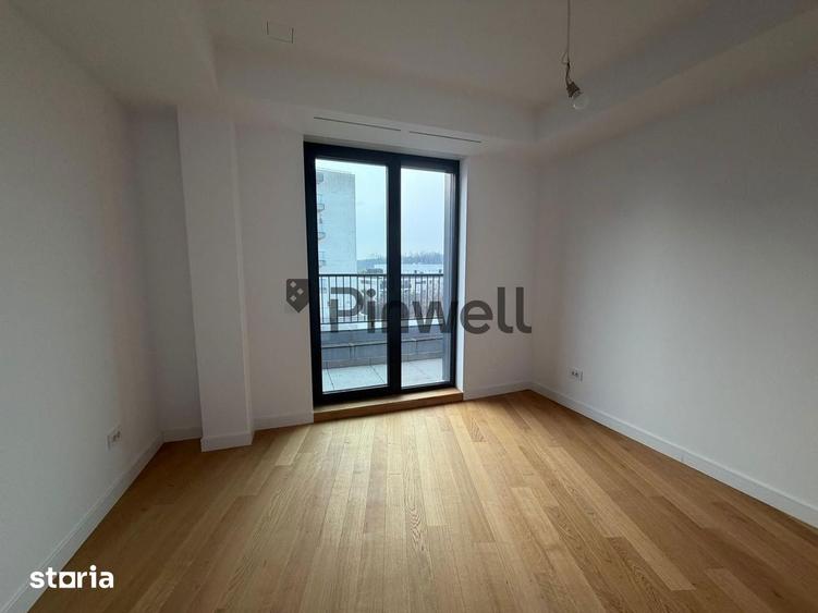 Apartament cu 4 camere, mobilat în Central
