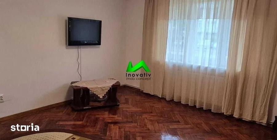 Apartament cu 3 camere semidecomandat în Terezian