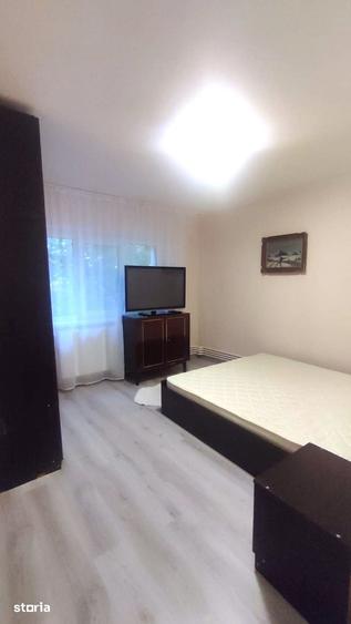 Apartament cu 2 camere decomandat în Siderurgiștilor