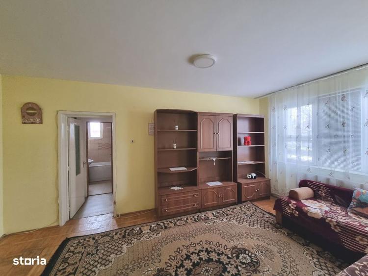 Apartament 2 camere, 47 mp utili, cu imbunatatiri, liber la vanzare - 1