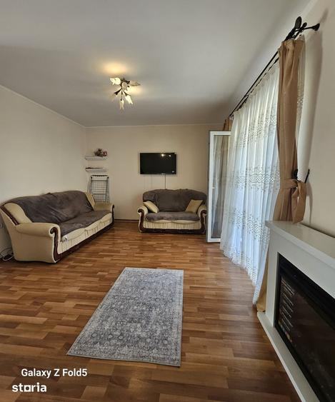 Casă cu 4 camere decomandat cu Teren 300 Mp în Europa