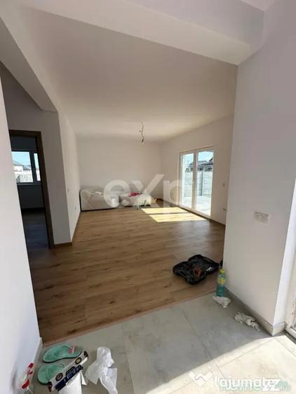 Casă cu 4 camere cu Teren 336 Mp în Clinceni