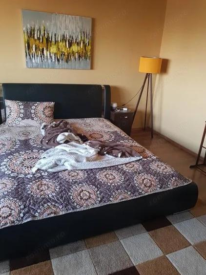 Garsonieră decomandată în Steaua