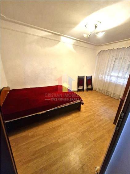 Apartament cu 3 camere decomandat în Obor