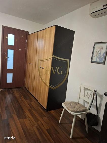 Garsonieră decomandată, mobilată în Vatra Luminoasă