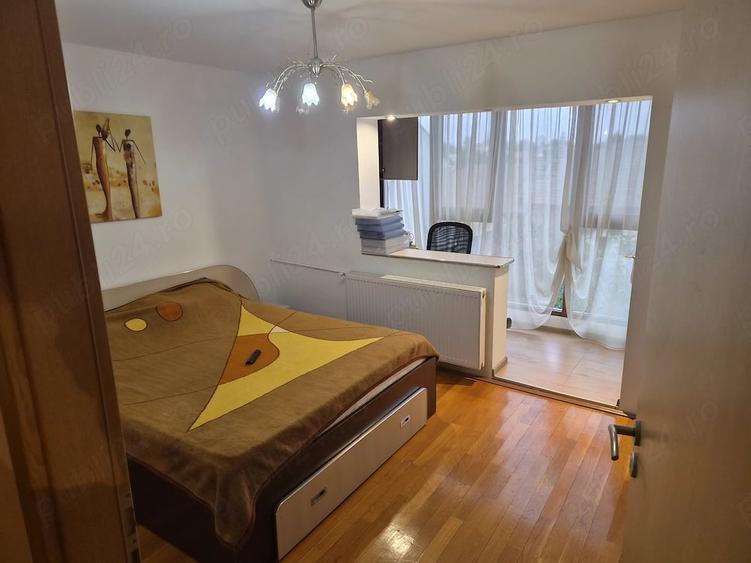 Apartament cu 2 camere decomandat în Girocului