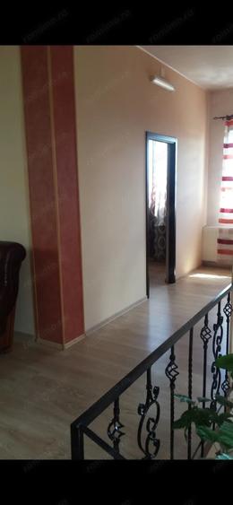 Casă cu 6 camere în Jilava