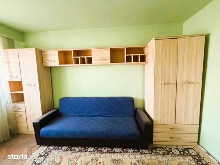 Apartament cu 3 camere decomandat în Nicolae Titulescu
