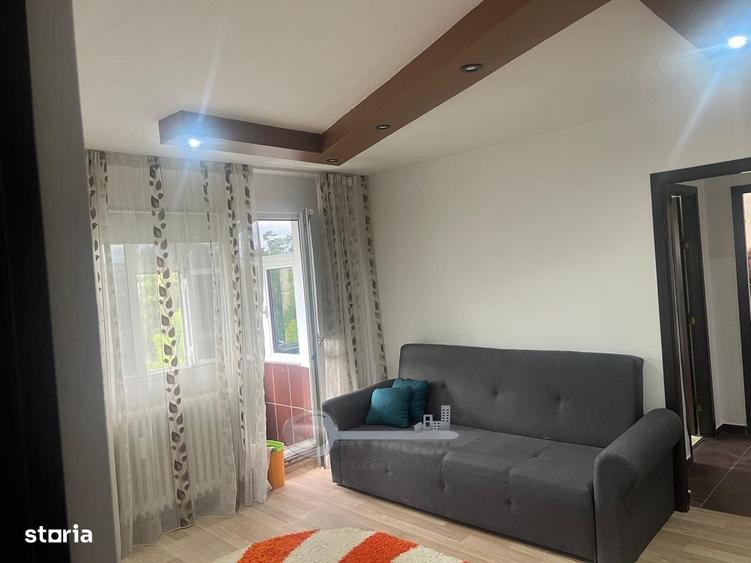 Apartament cu 2 camere în Podu Roș