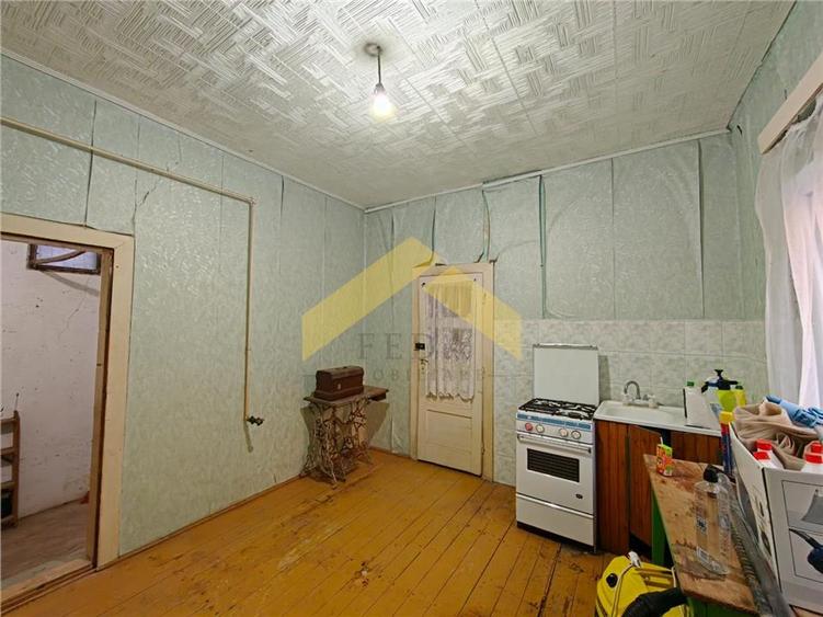 Casă individuală cu 5 camere cu Canalizare în Livada