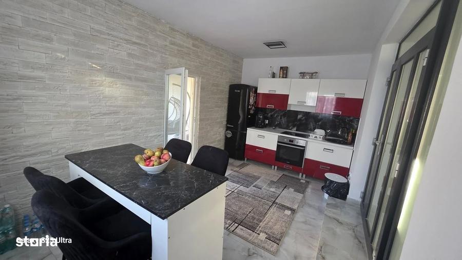 Casă cu 4 camere cu Teren 600 Mp în Bucium