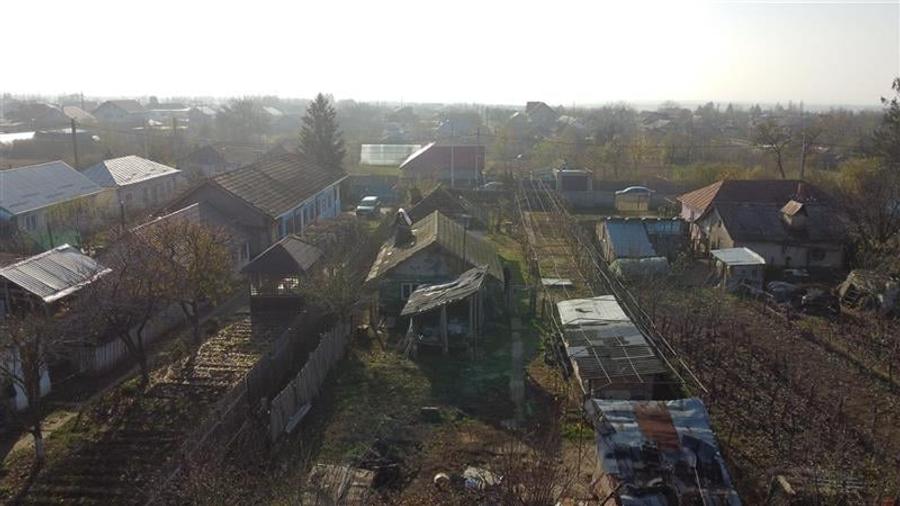 Casă individuală cu 4 camere cu Teren 2066 Mp în Ghindeni