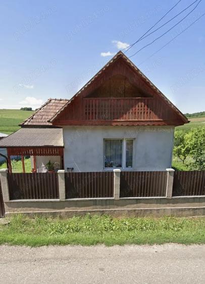 Casă cu 2 camere cu Teren 2057 Mp în Bahnea