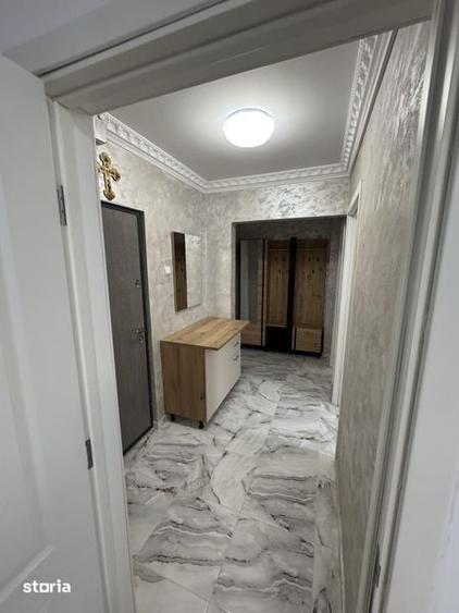 Apartament cu 2 camere decomandat în Palazu Mare